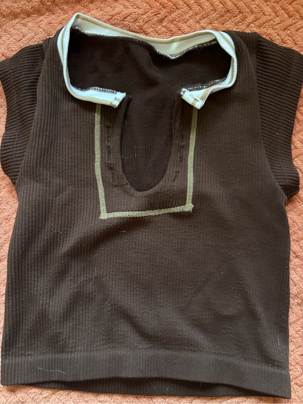 Juniors Brown Ribbed Short-Sleeve Top with Contrast Trim small